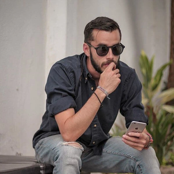 HAWKERS Carbon Black – Dark Warwick HAWKERS Carbon Black – Dark Warwick