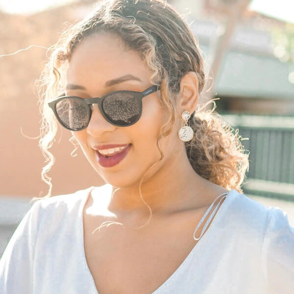 HAWKERS Carbon Black – Dark Bel Air / Polarisiert