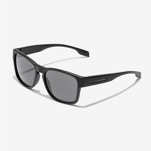 HAWKERS Core Carbono Polarized – Schwarz