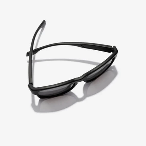 HAWKERS Core Carbono Polarized – Schwarz HAWKERS Core Carbono Polarized – Schwarz