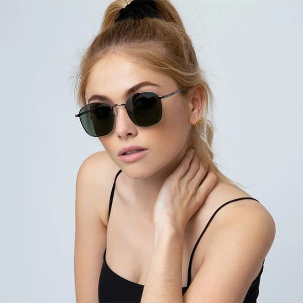 D.Franklin Classic Square Gunmetal DFKSUN0444 D.Franklin Classic Square Gunmetal DFKSUN0444