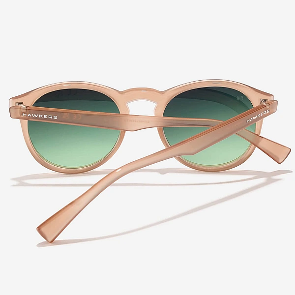 HAWKERS Bel Air – Sanfter Beigewald HAWKERS Bel Air – Sanfter Beigewald