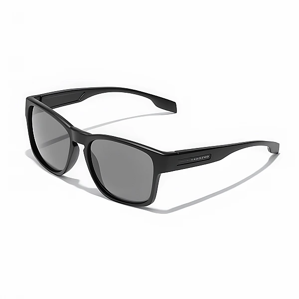 HAWKERS Core Carbono Polarized – Schwarz